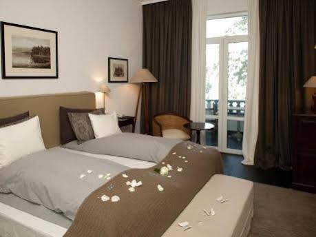 Hotel Oasis Αλμπένα Εξωτερικό φωτογραφία